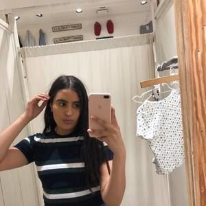 Meet your Posher, Yomaira